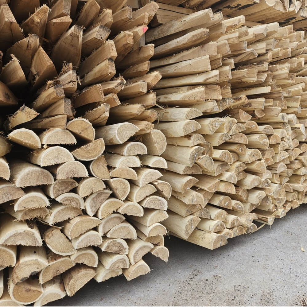 Brennholz, gespaltenes Holz, Rundholz, Naturholz, Holzstapel
